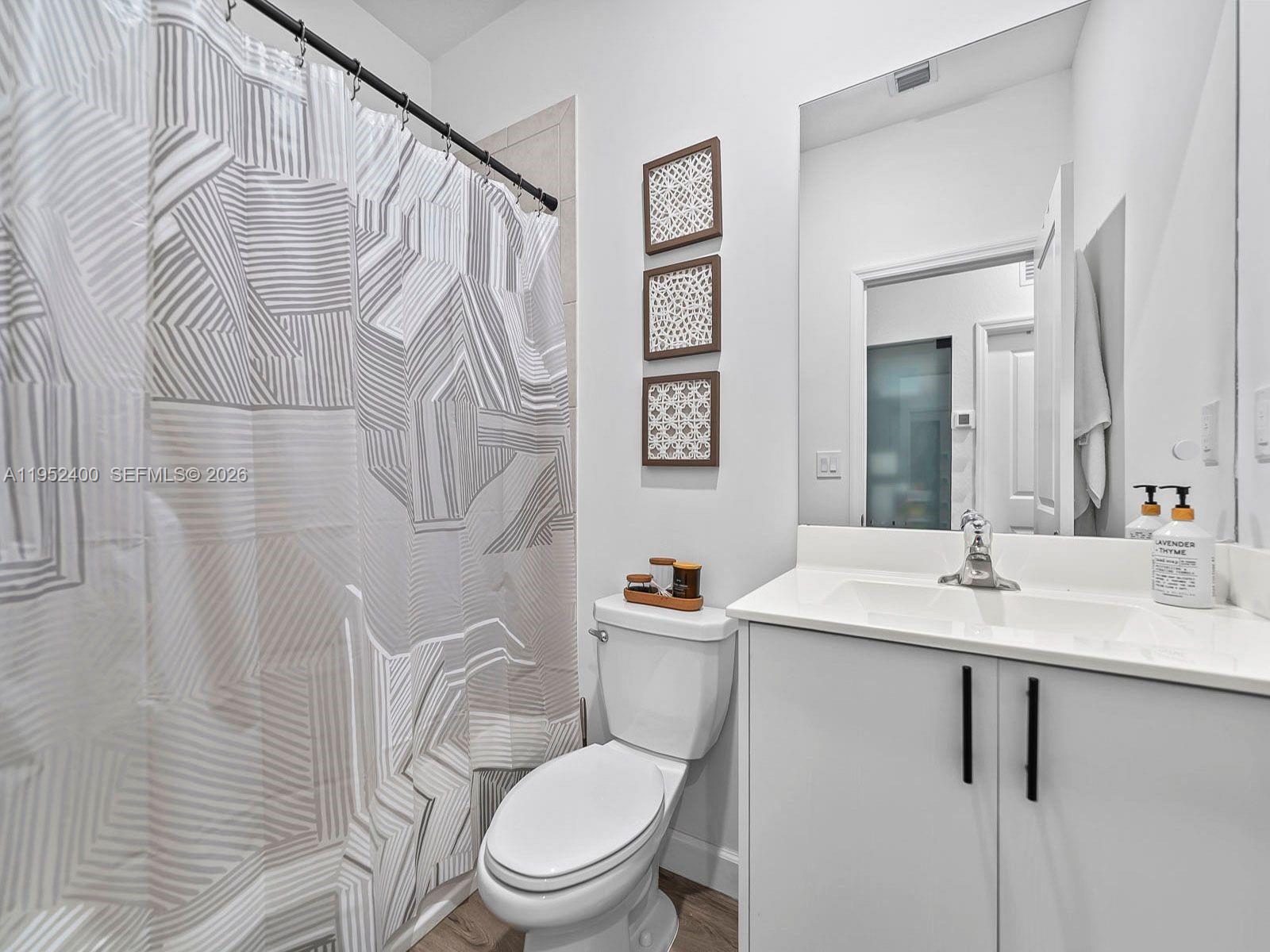 KENDALL ASSEMBLAGE SOUTH - Residential