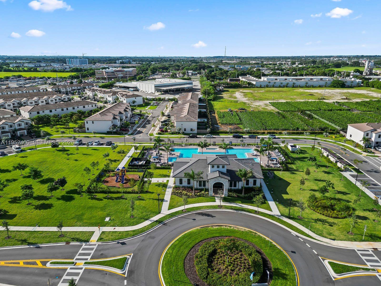 KENDALL ASSEMBLAGE SOUTH - Residential