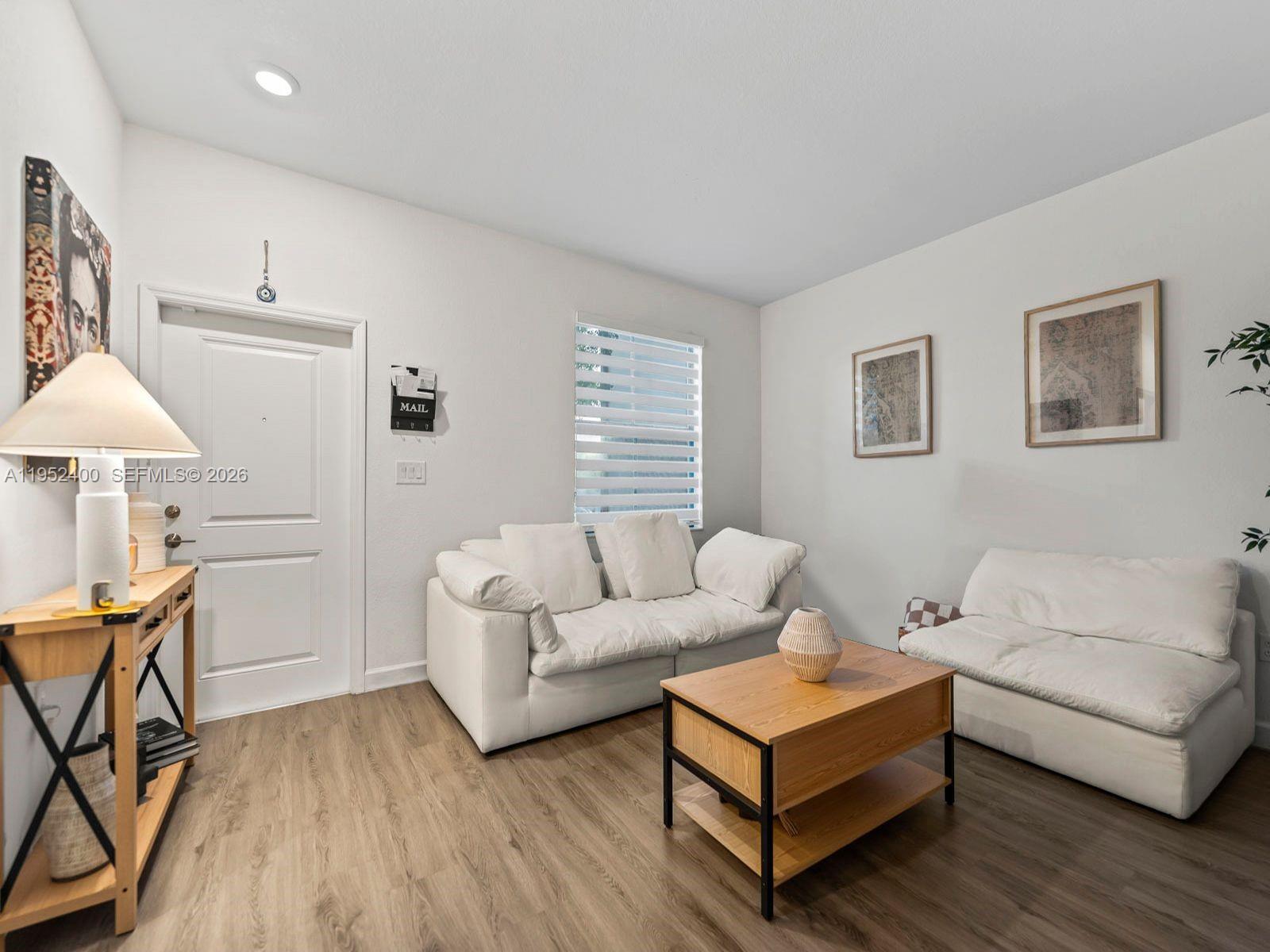 KENDALL ASSEMBLAGE SOUTH - Residential