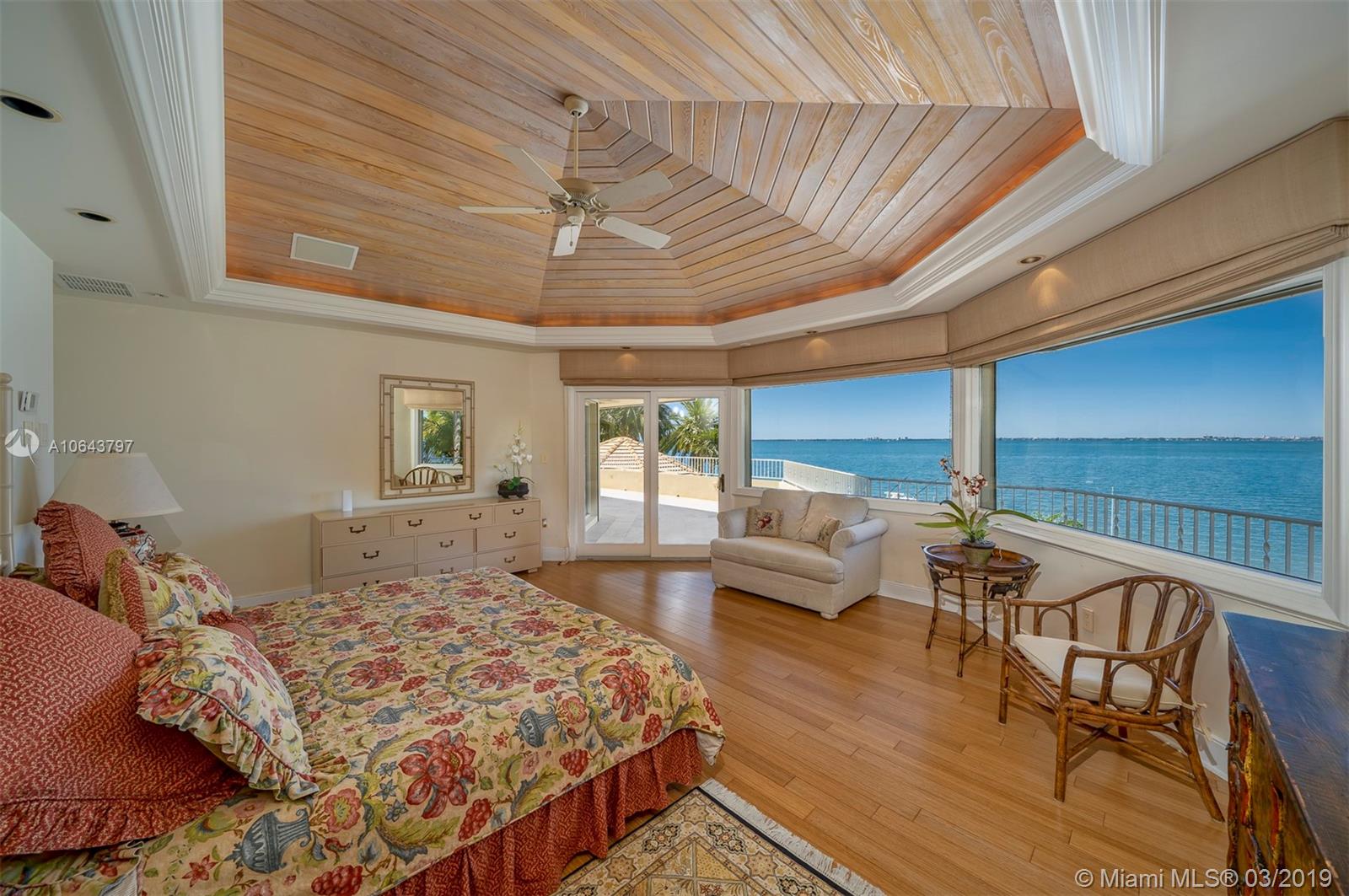 TROPICAL ISLE HOMES SUB 4 - Residential