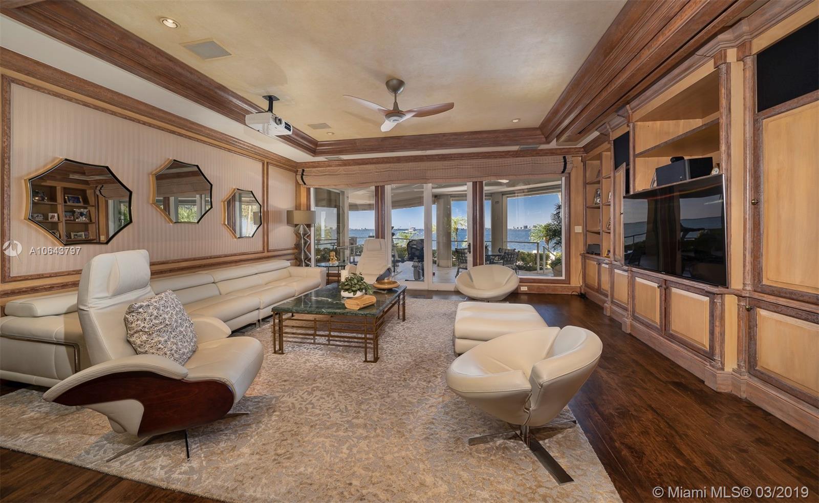 TROPICAL ISLE HOMES SUB 4 - Residential