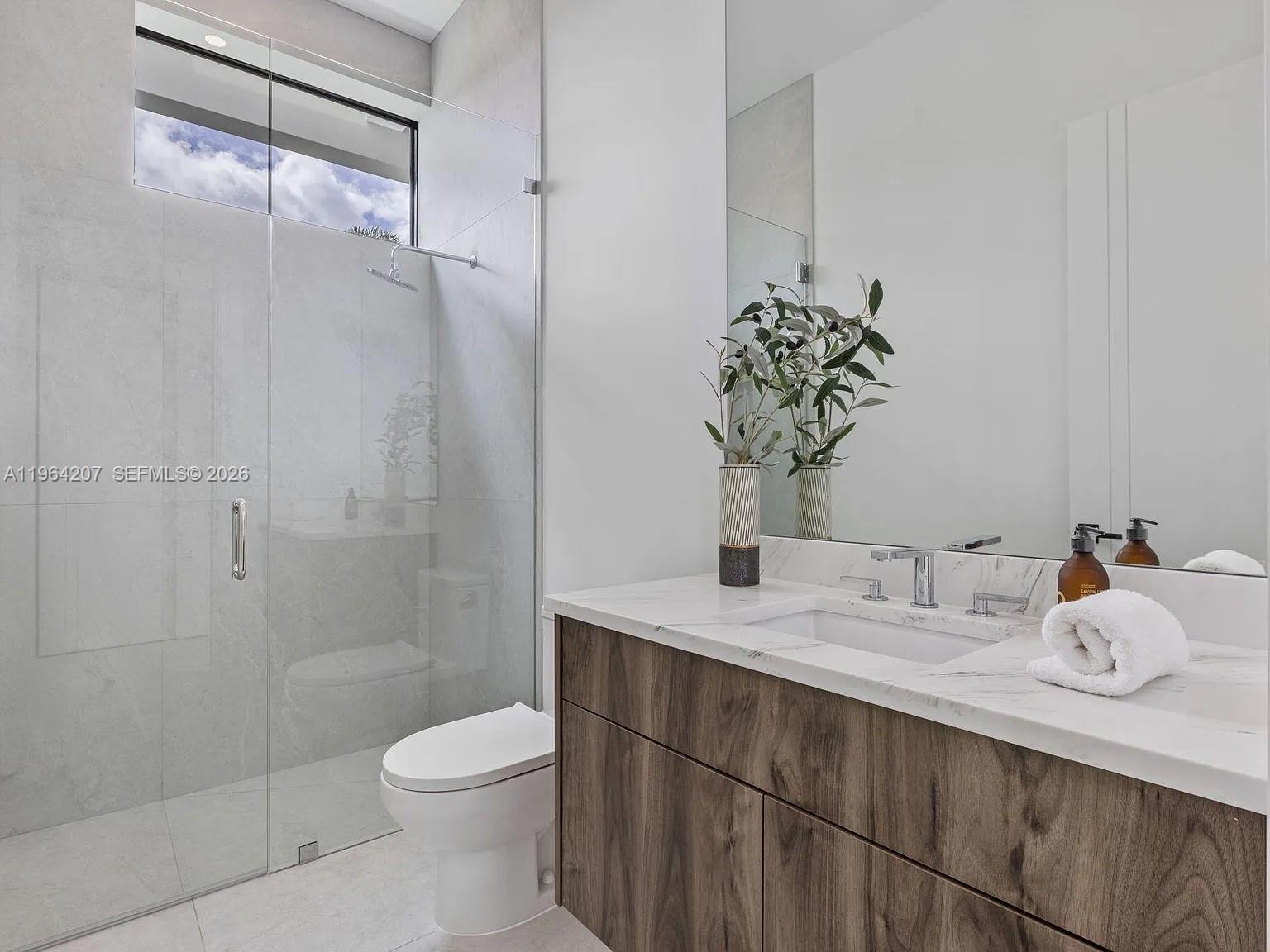 LAKEWOOD - Residential