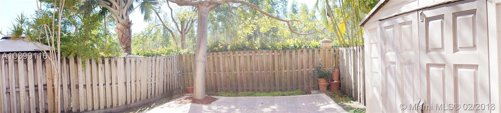 EMERALD LAKES - Residential Lease