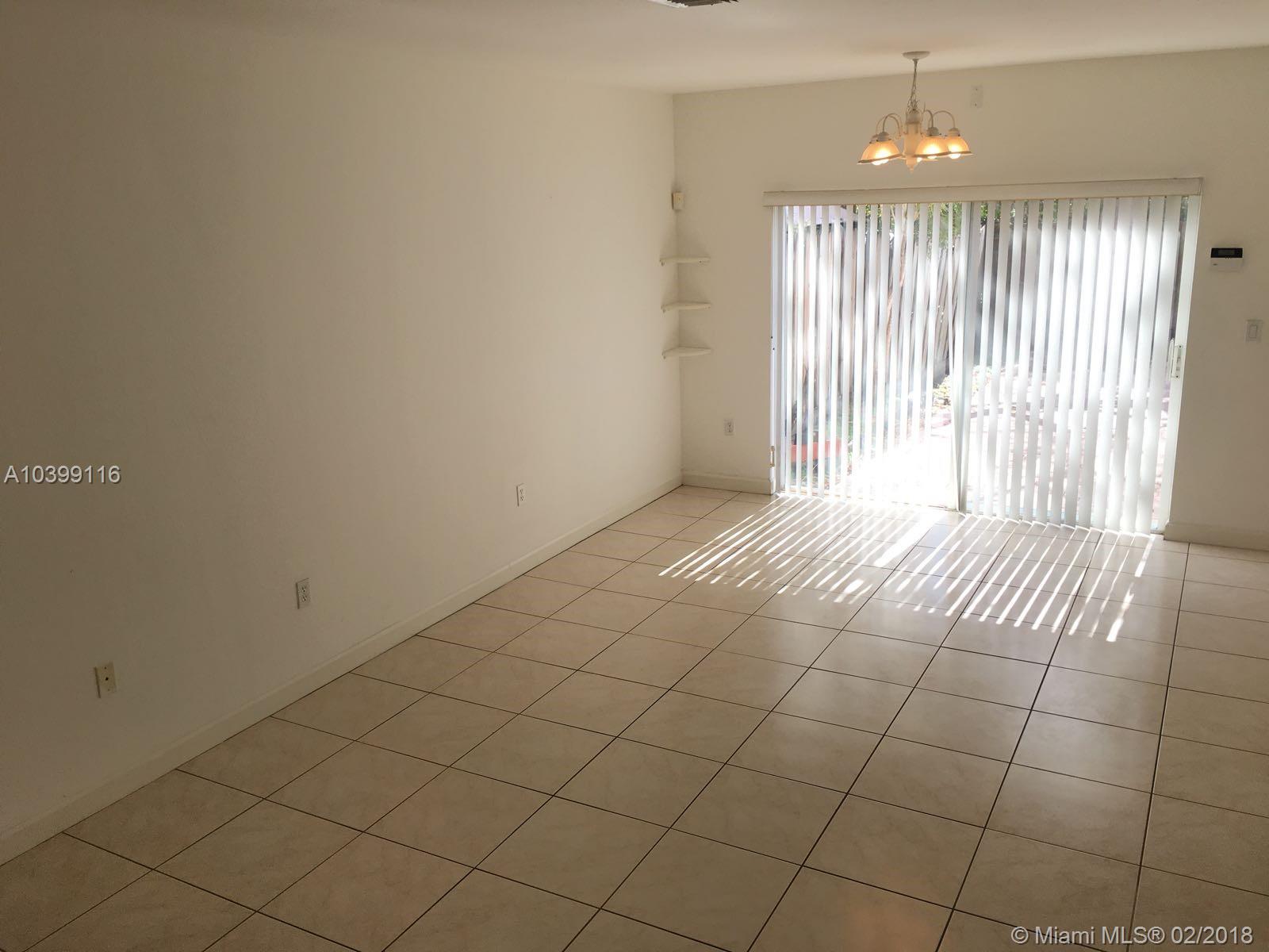 EMERALD LAKES - Residential Lease