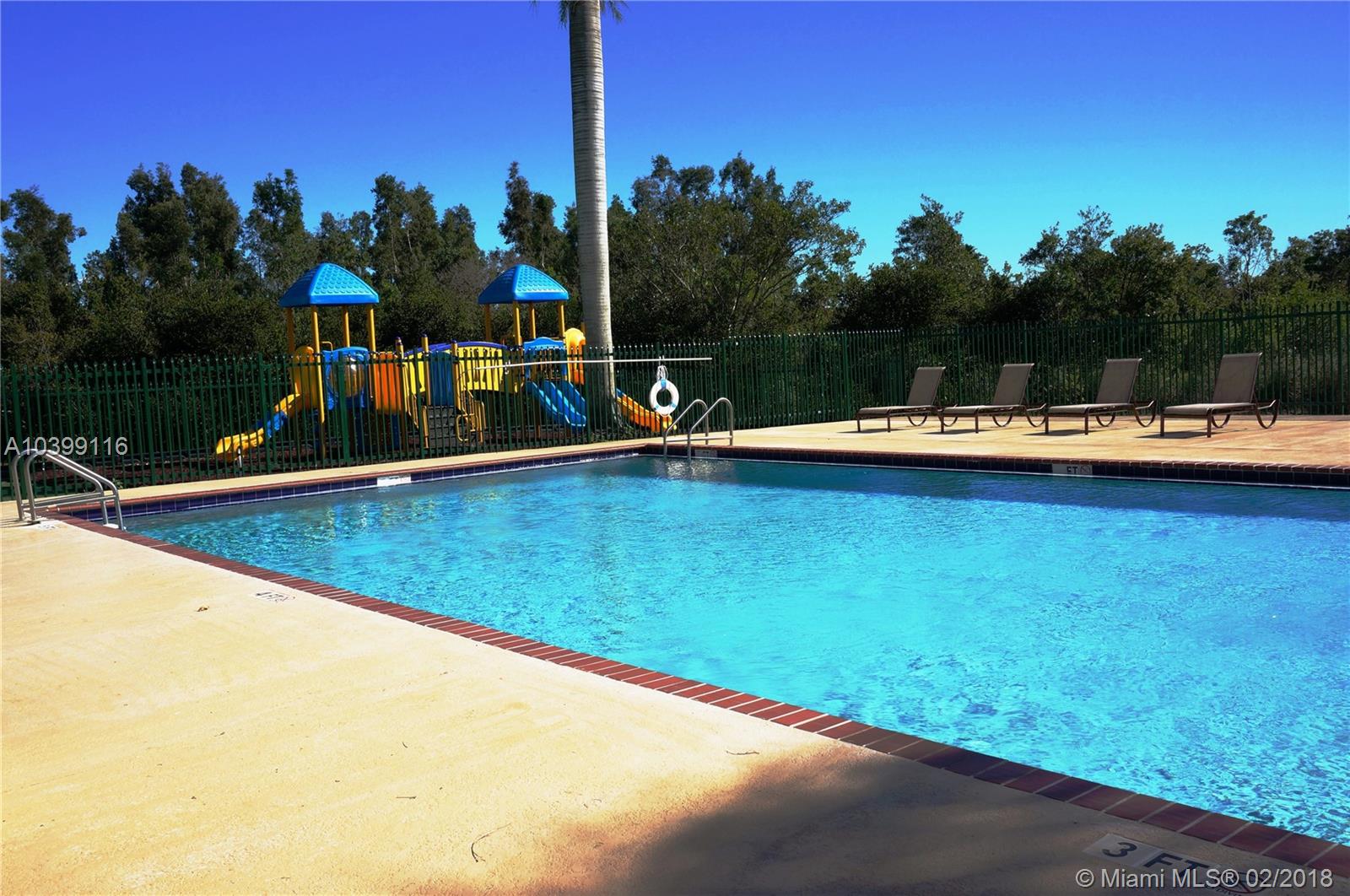 EMERALD LAKES - Residential Lease