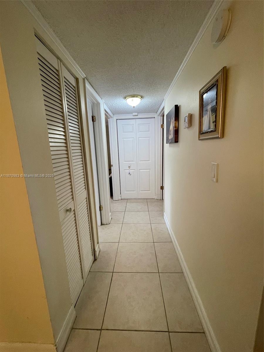 THE HORIZONS CONDO #5 - Residential