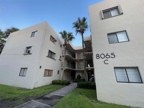 8065 SW 107th Ave 113 Miami FL 33173