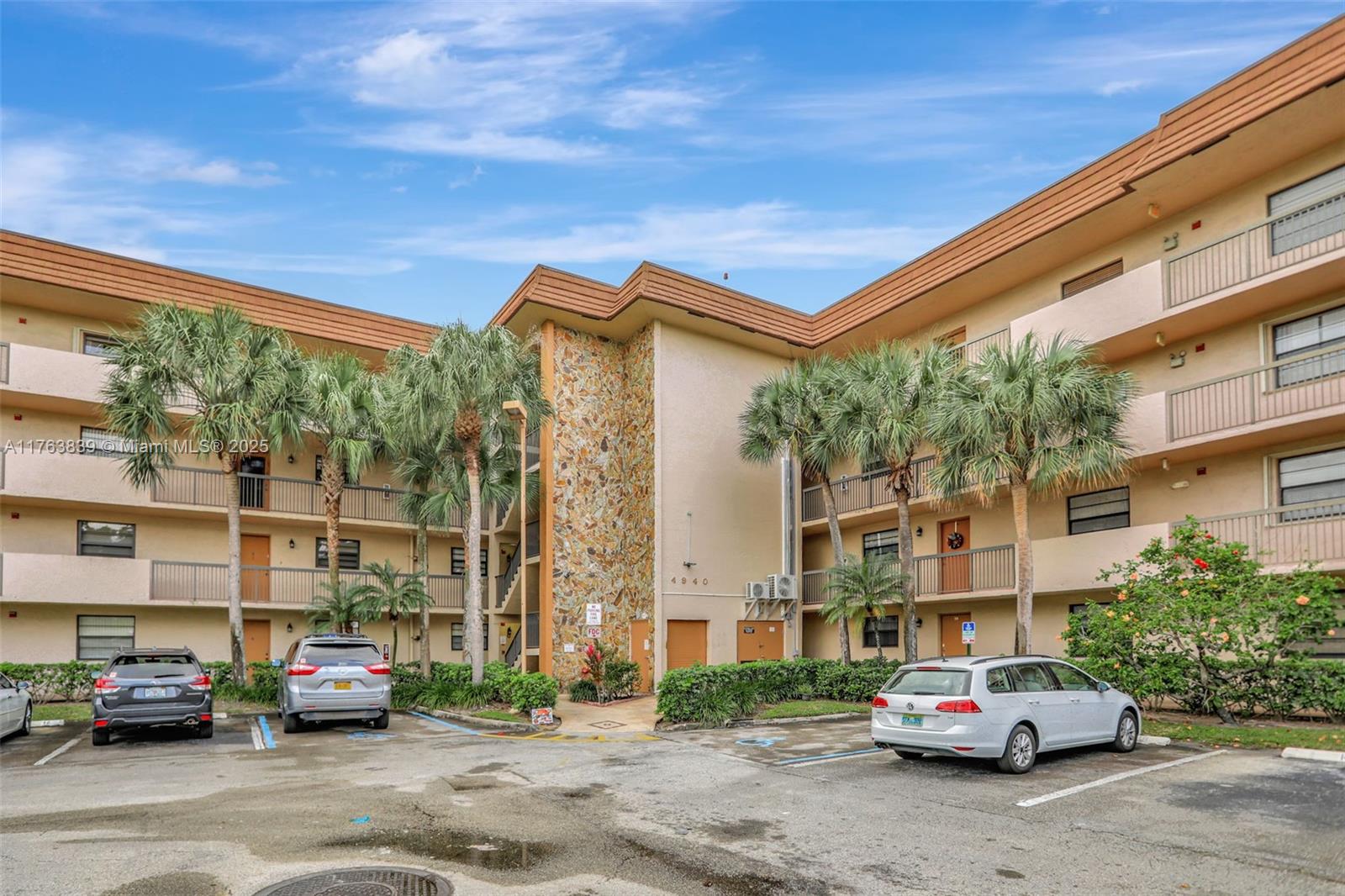Property for Sale at 4940 E Sabal Palm Blvd 110, Tamarac, Broward County, Florida - Bedrooms: 2 
Bathrooms: 2  - $245,000