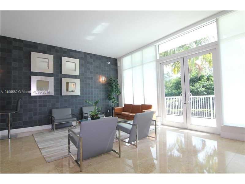 Oaks I Condo - Residential Lease