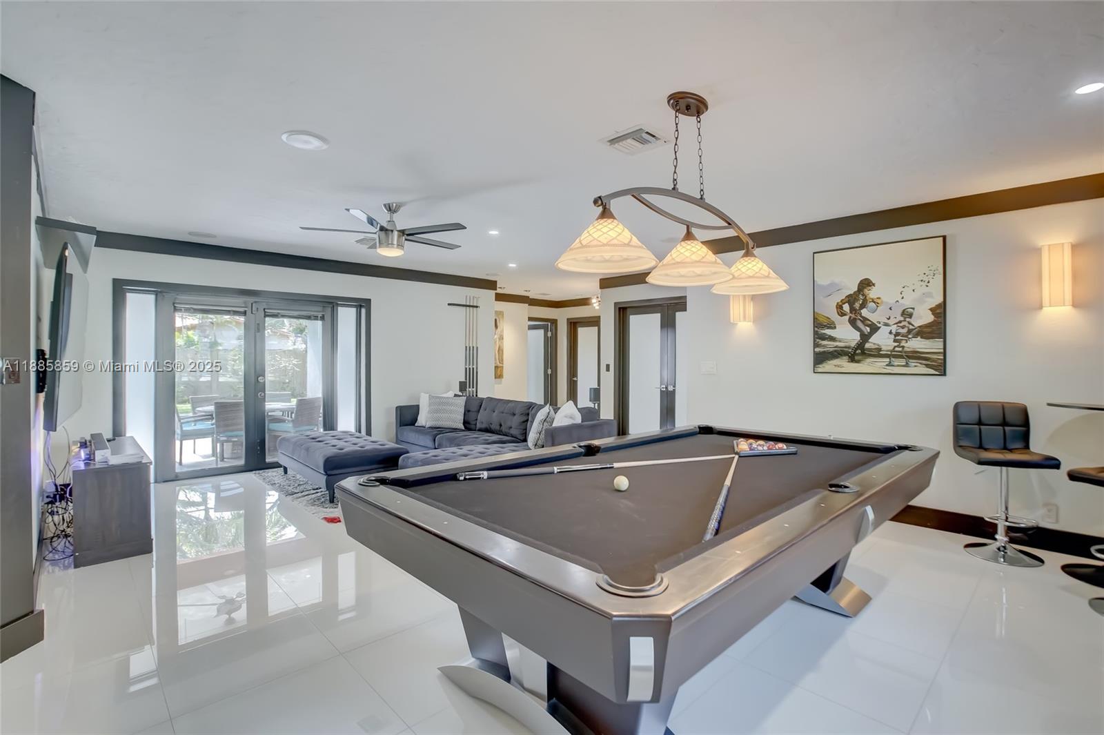 CORAL RIDGE COUNTRY CLUB - Residential