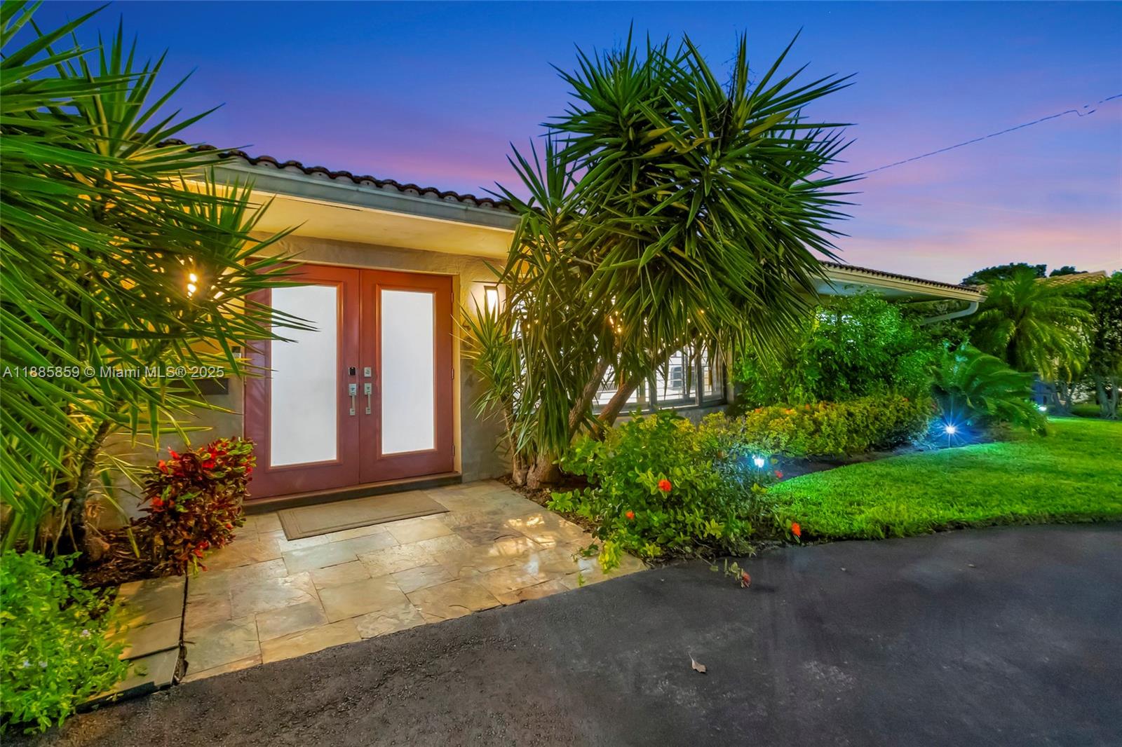 CORAL RIDGE COUNTRY CLUB - Residential