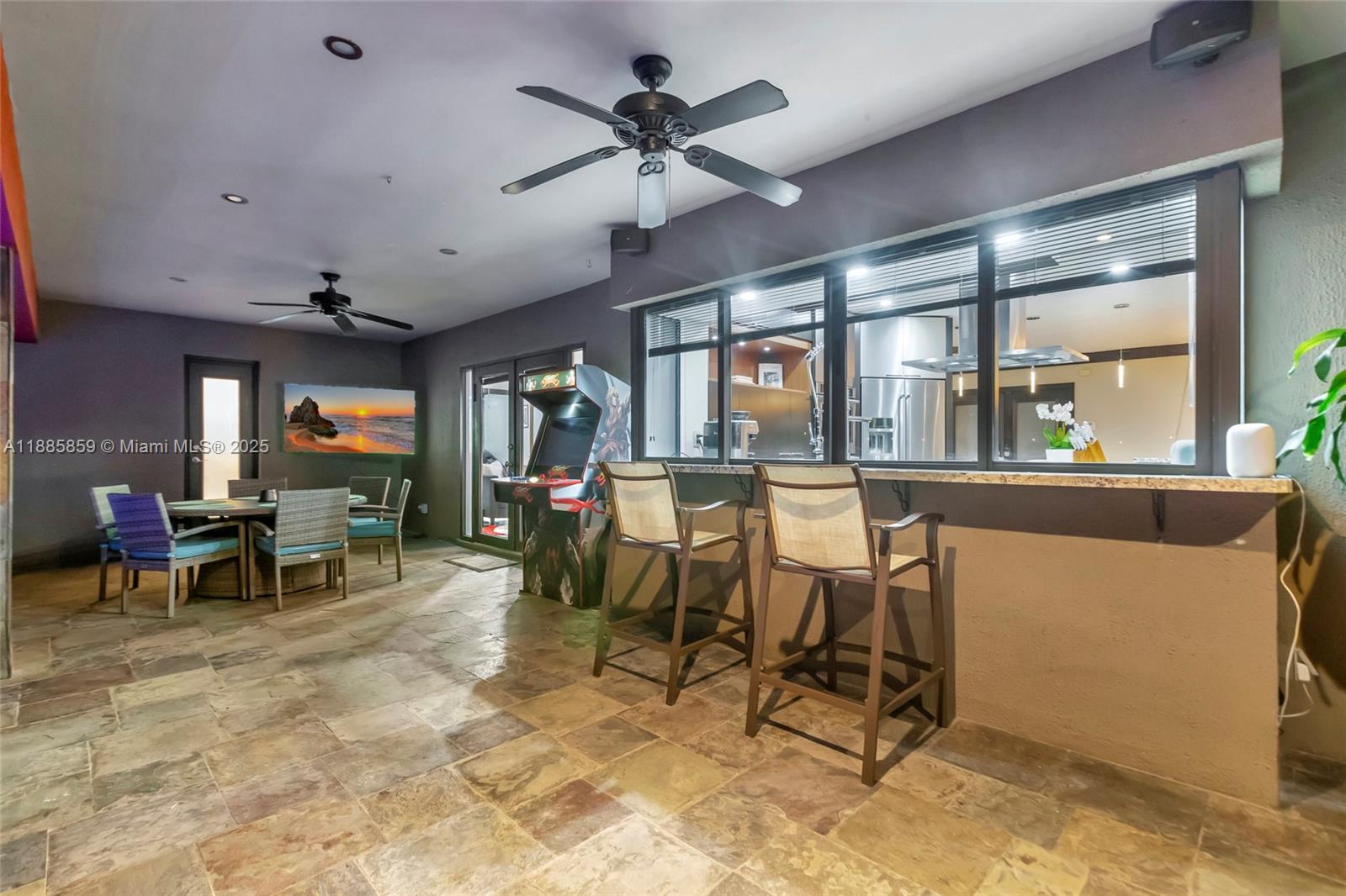 CORAL RIDGE COUNTRY CLUB - Residential