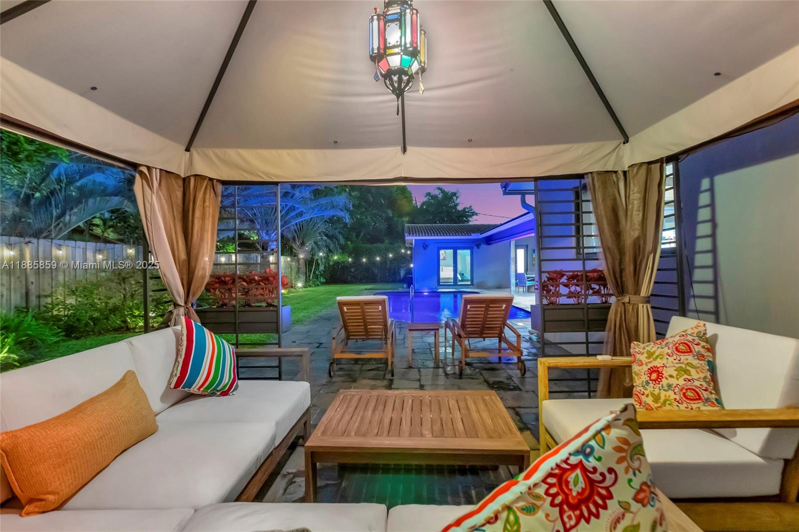 CORAL RIDGE COUNTRY CLUB - Residential