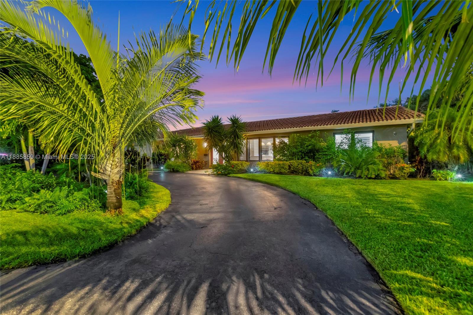 CORAL RIDGE COUNTRY CLUB - Residential