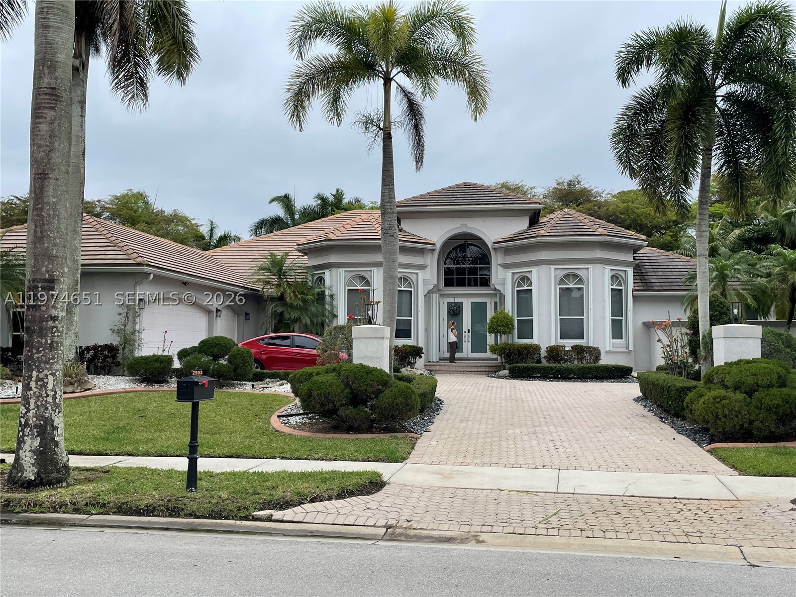 2503 Provence Cir