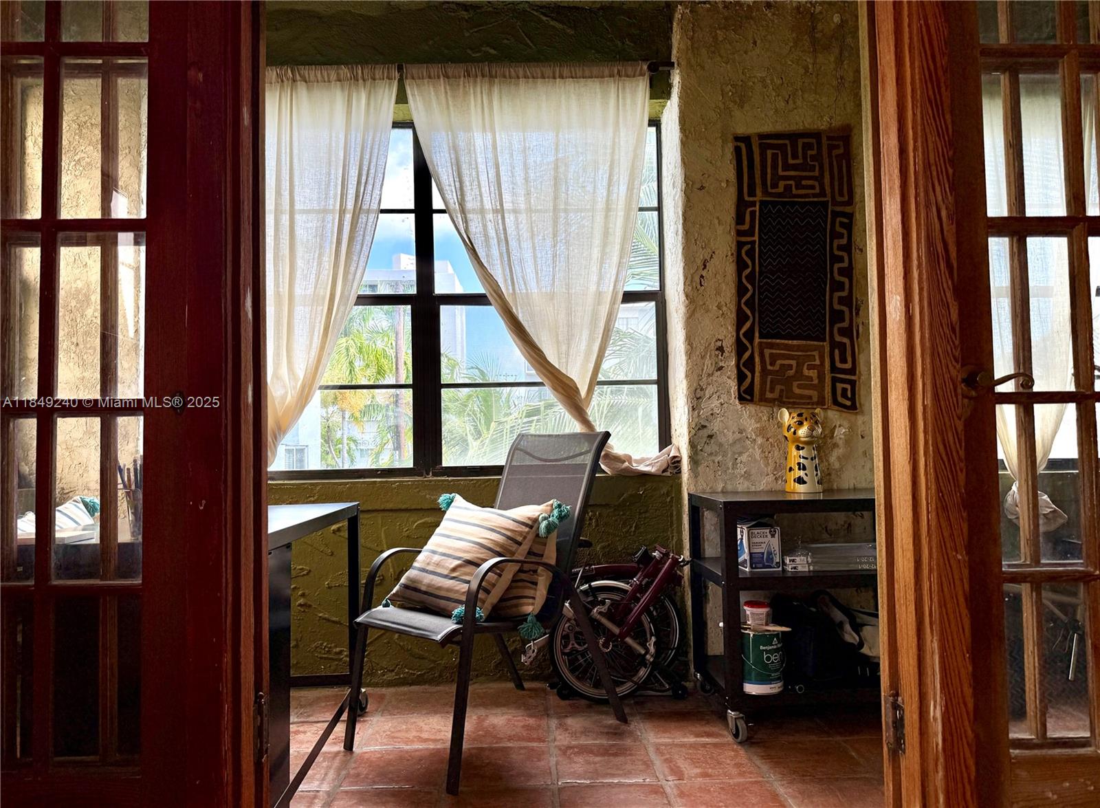 VENETIAN MANOR CONDO - Residential