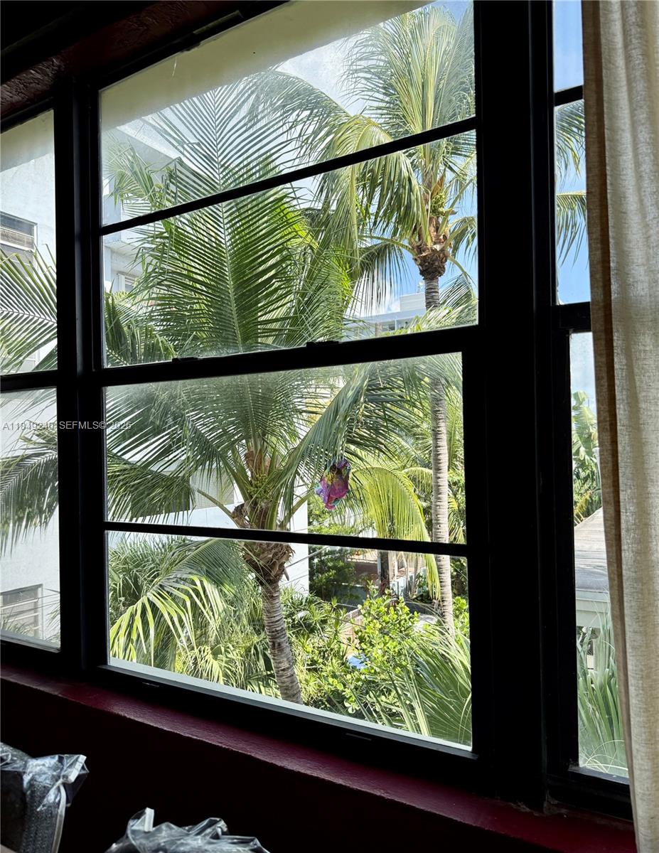 VENETIAN MANOR CONDO - Residential