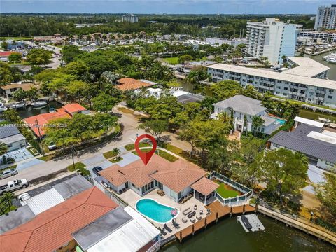 12951 Auralia Rd North Miami FL 33181