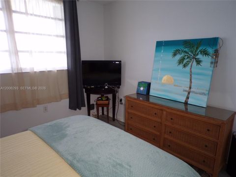 Tiny photo for 3000 Marcos Dr #P609, Aventura, FL 33160 (MLS # A12006293)