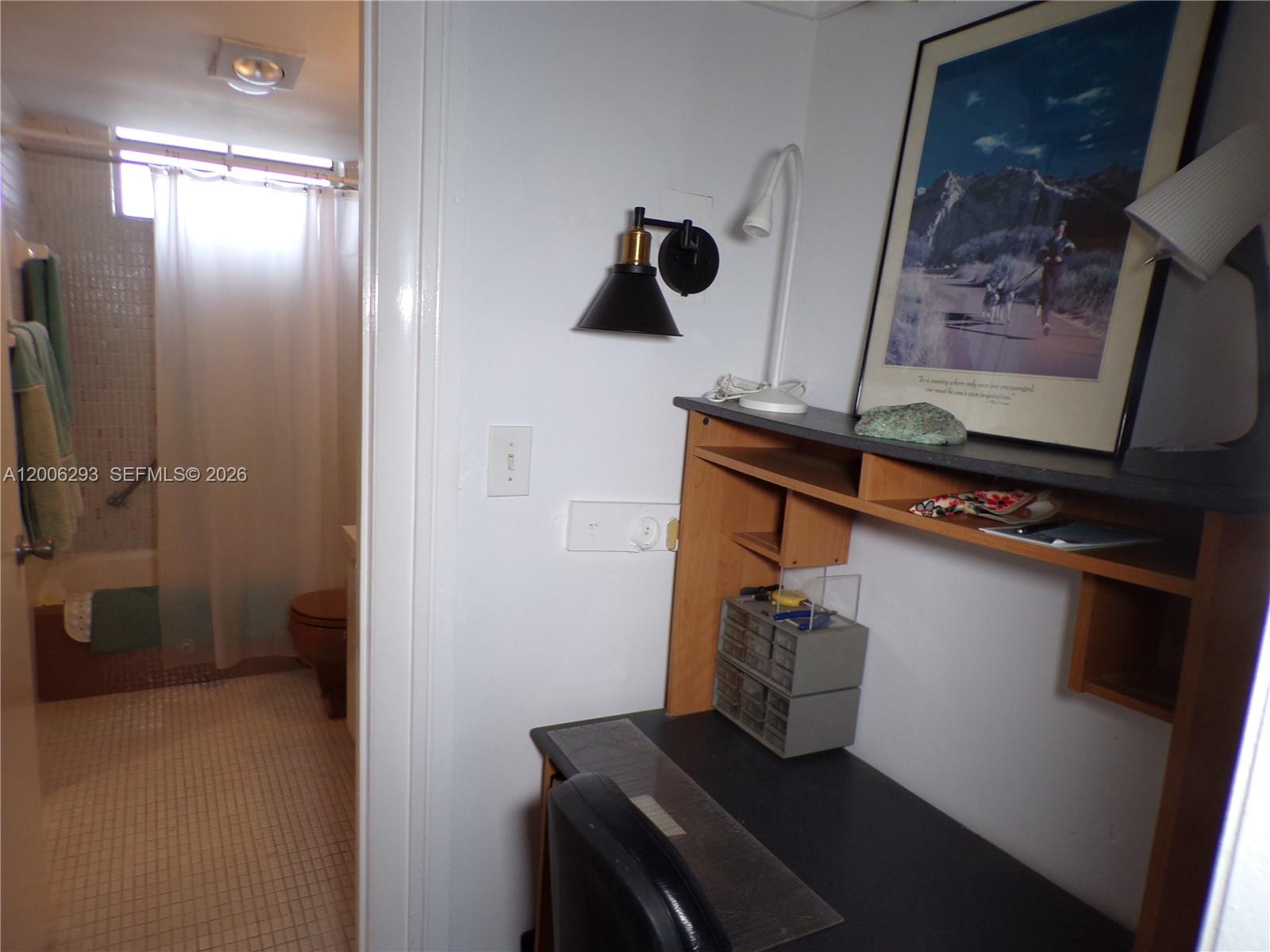 POINT EAST SEC 4 CONDO - Residential