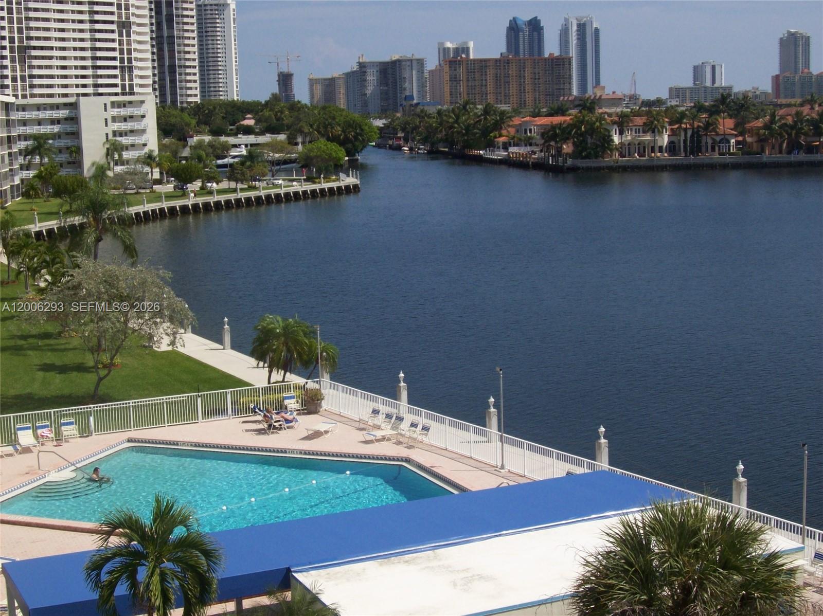 POINT EAST SEC 4 CONDO - Residential