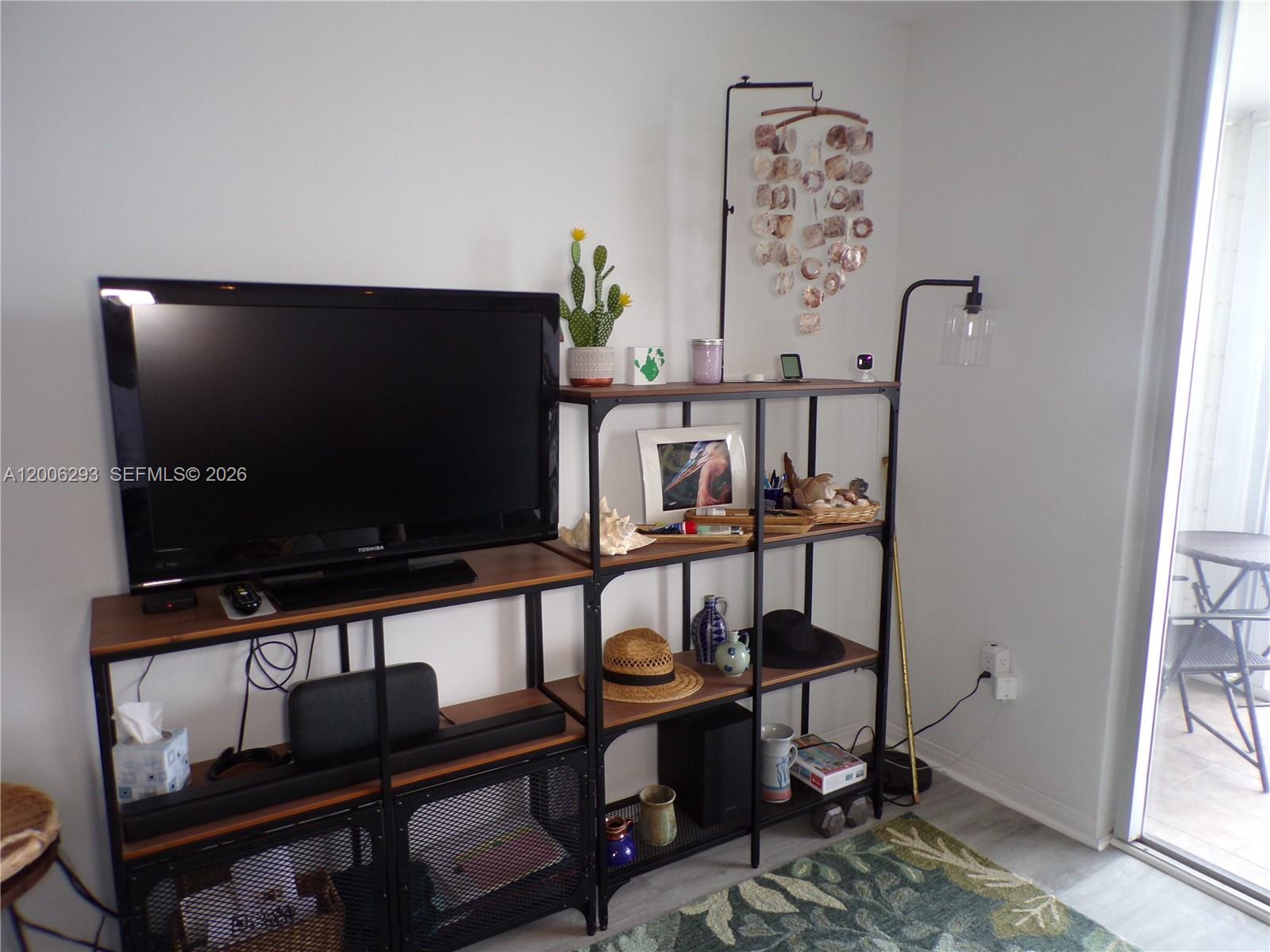 POINT EAST SEC 4 CONDO - Residential