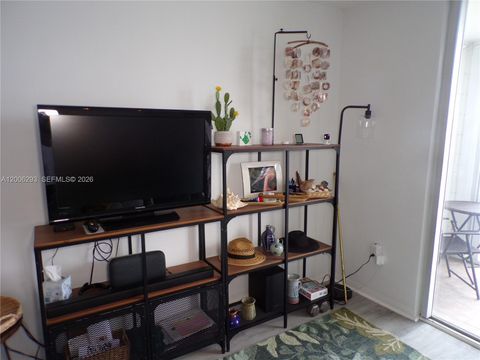 Tiny photo for 3000 Marcos Dr #P609, Aventura, FL 33160 (MLS # A12006293)