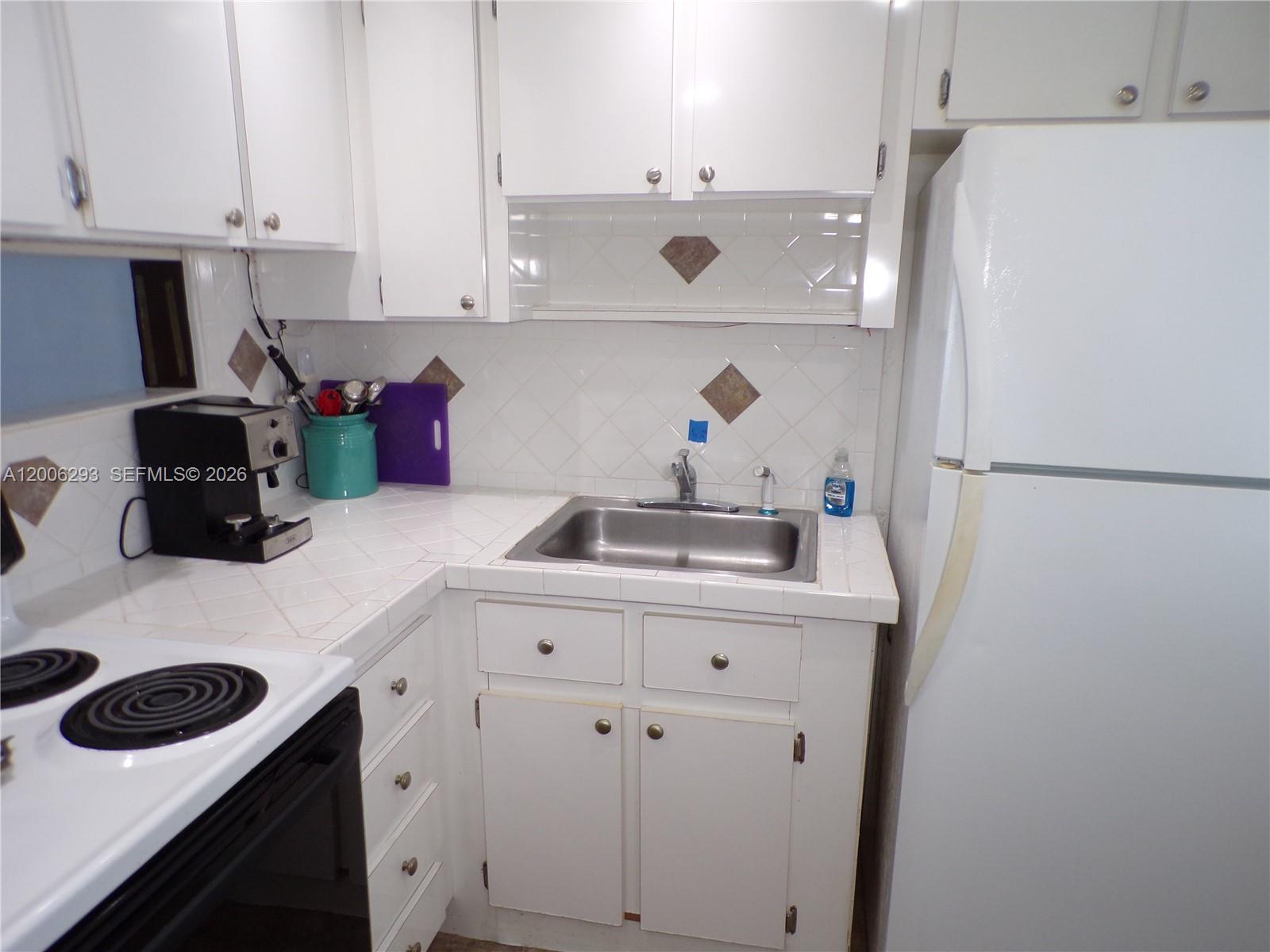 POINT EAST SEC 4 CONDO - Residential