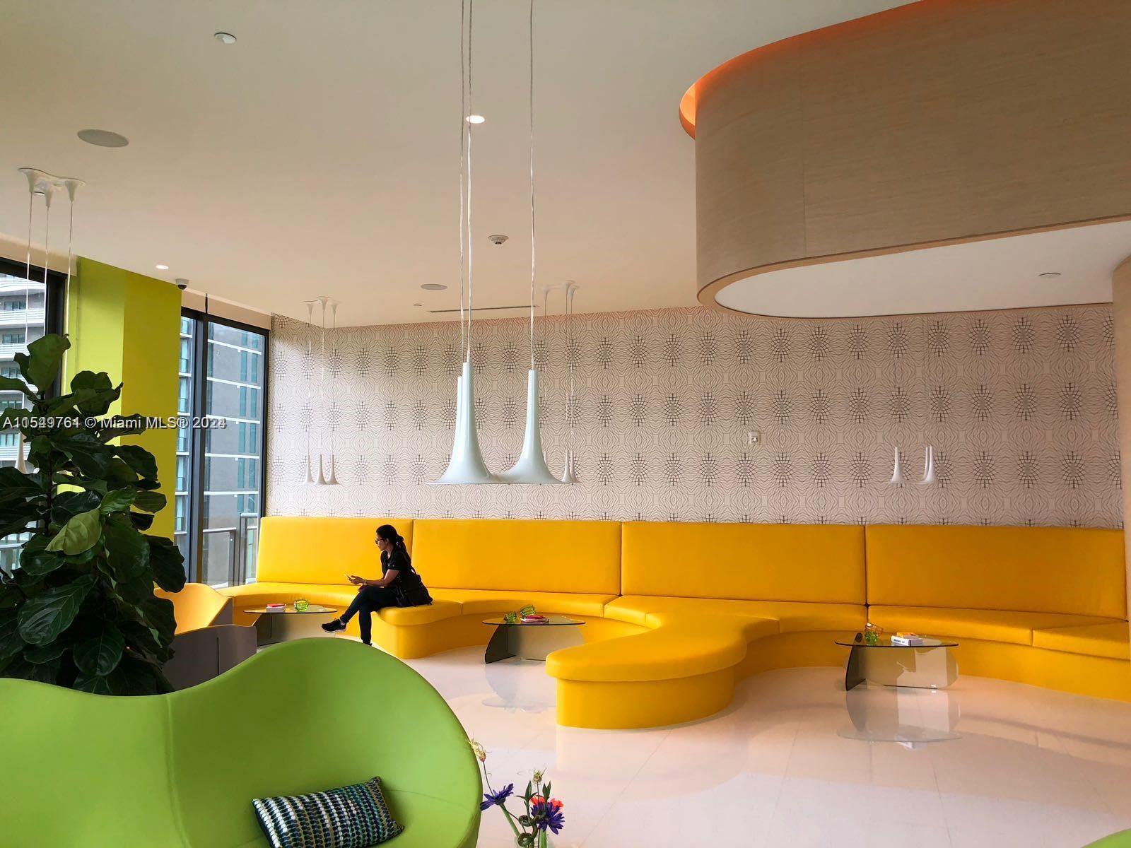 PARAISO BAYVIEWS CONDO - Residential