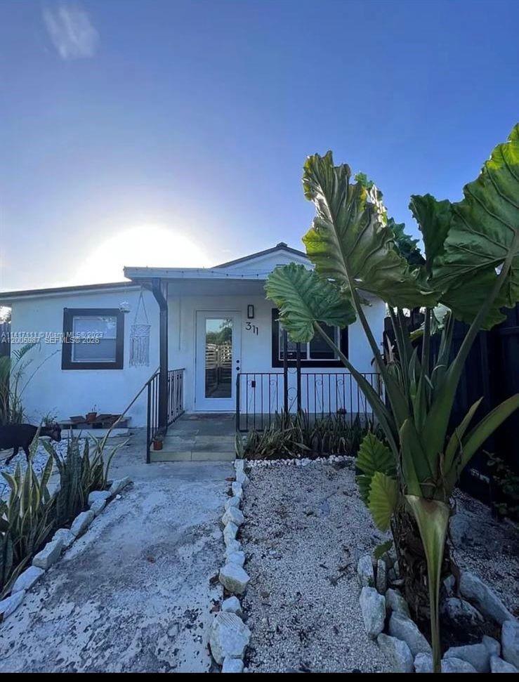 TWELFTH ST MANORS 1ST ADD - Residential Income