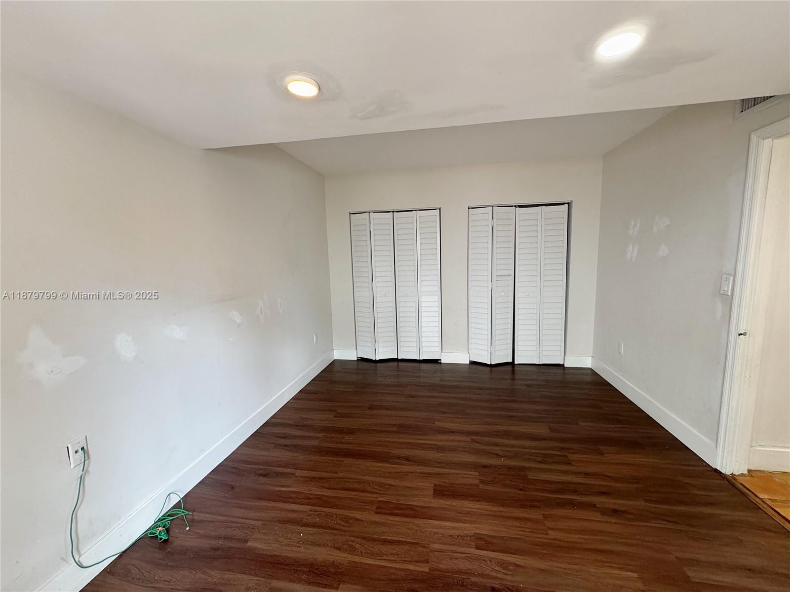 PENT HOMESTEAD - Residential Lease