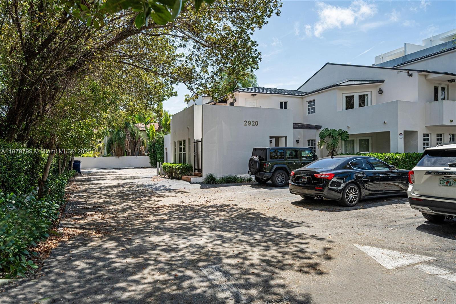 PENT HOMESTEAD - Residential Lease