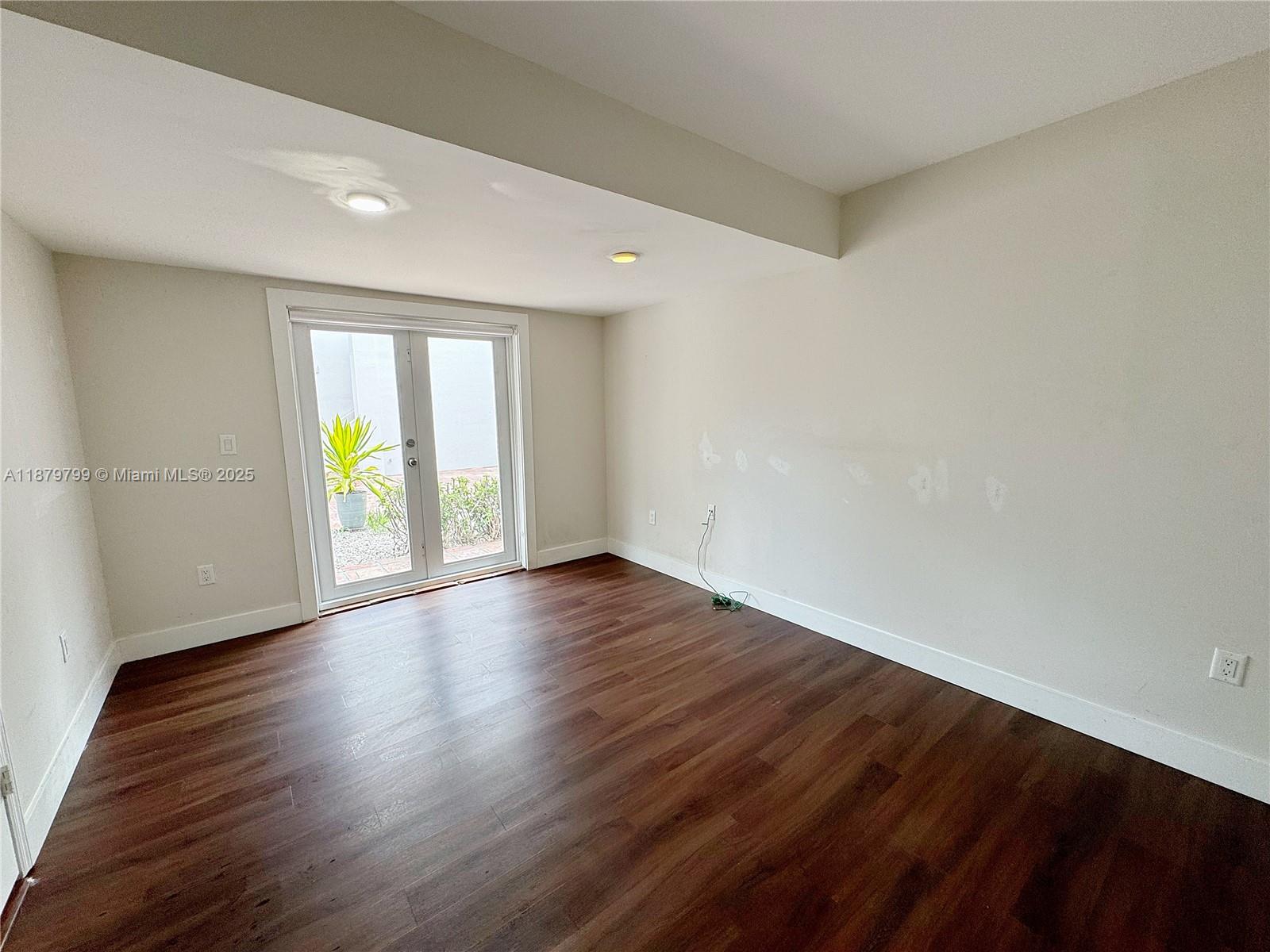 PENT HOMESTEAD - Residential Lease