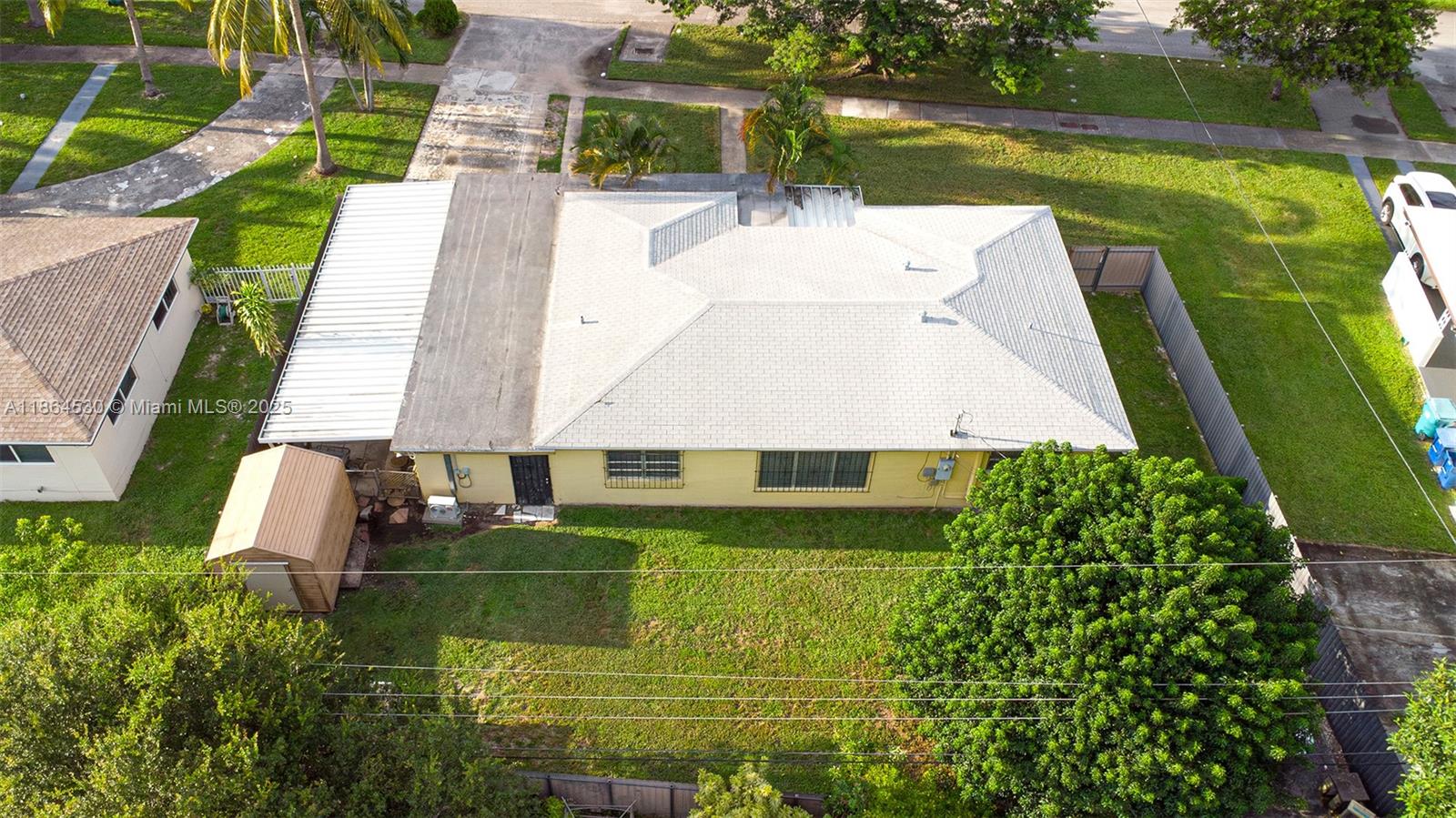 CRAVERO LAKE SHORE EST 2N - Residential