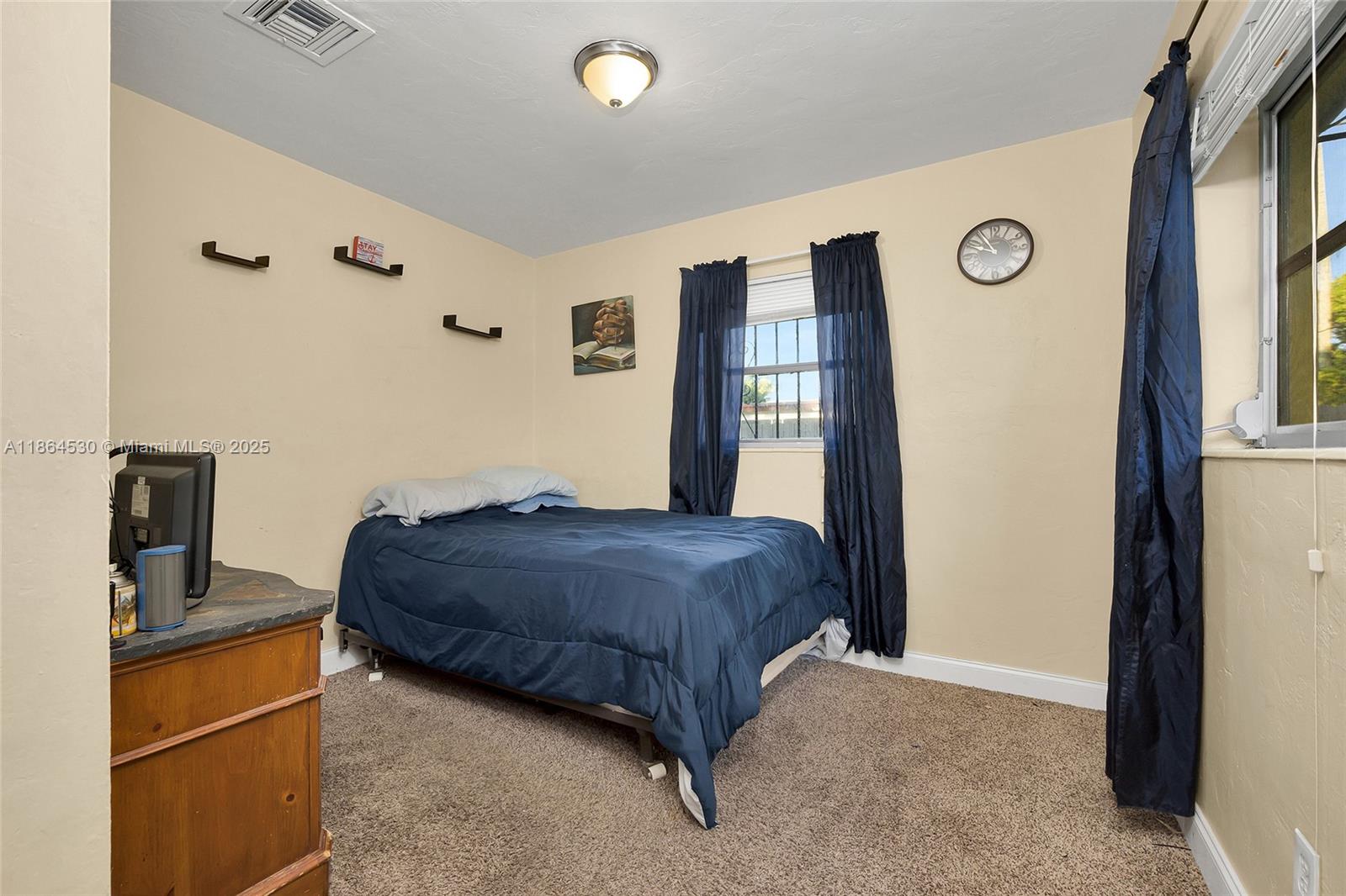 CRAVERO LAKE SHORE EST 2N - Residential