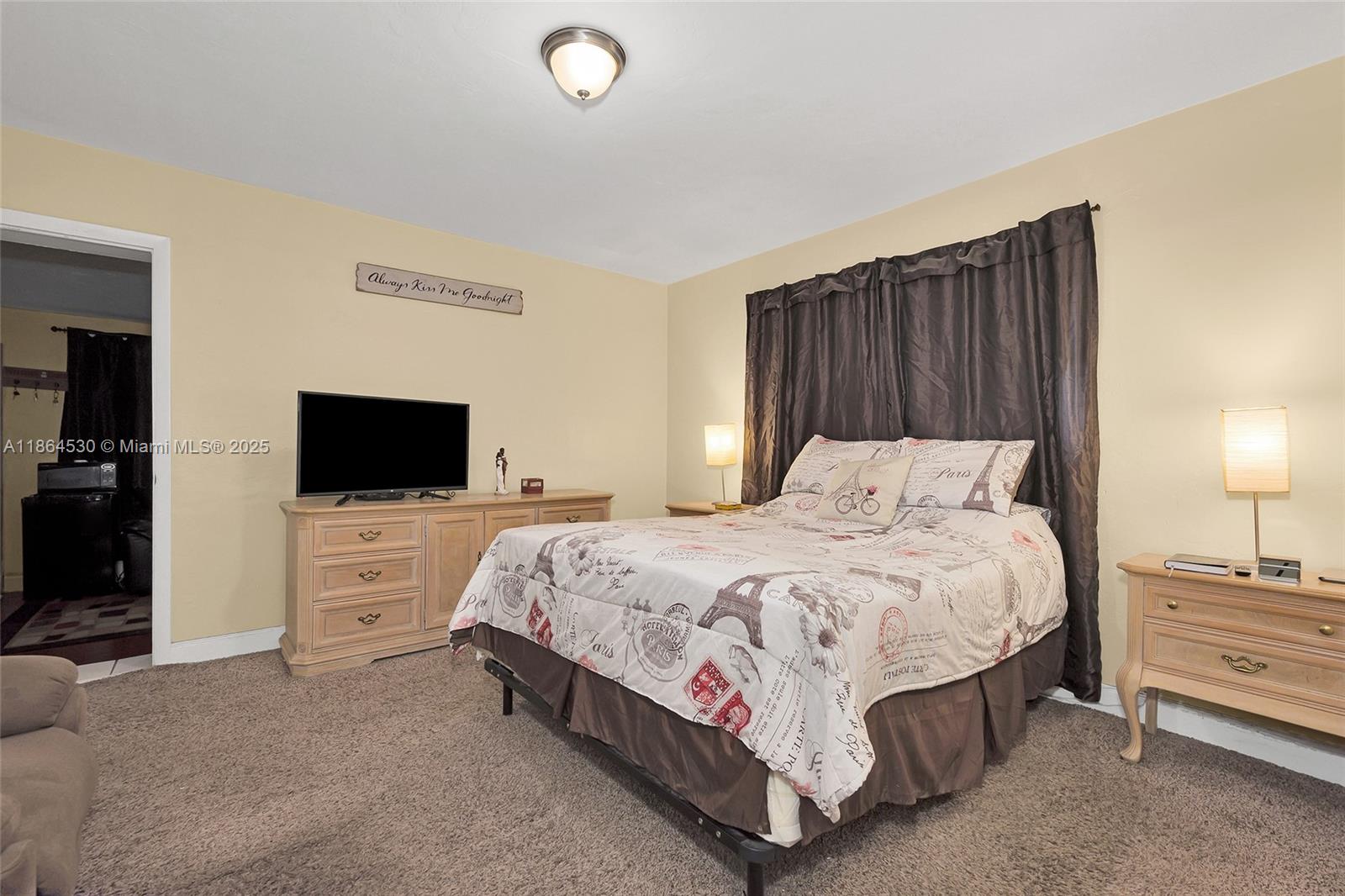 CRAVERO LAKE SHORE EST 2N - Residential