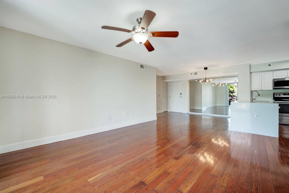 THE YACHT CLUB AT AVENTURA - Residential Lease