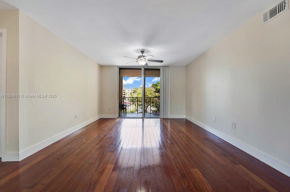 THE YACHT CLUB AT AVENTURA - Residential Lease