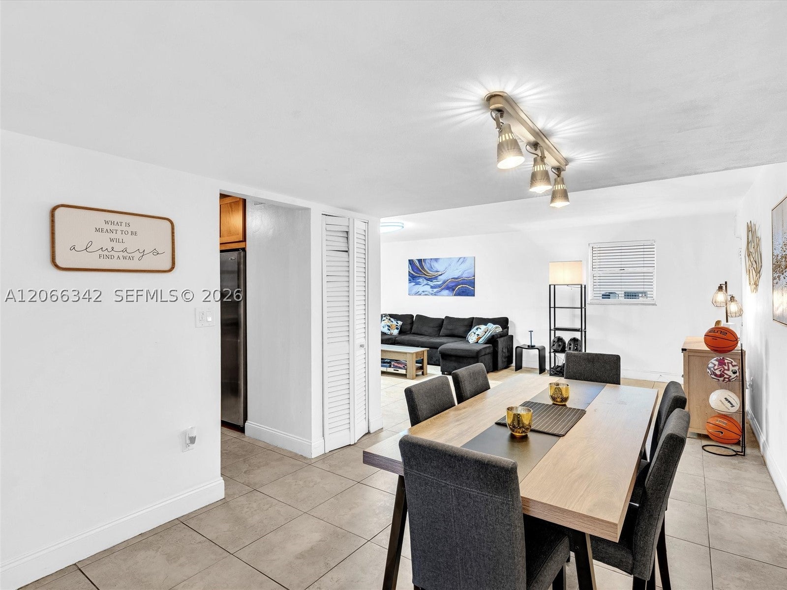 1236 Alton Rd 304