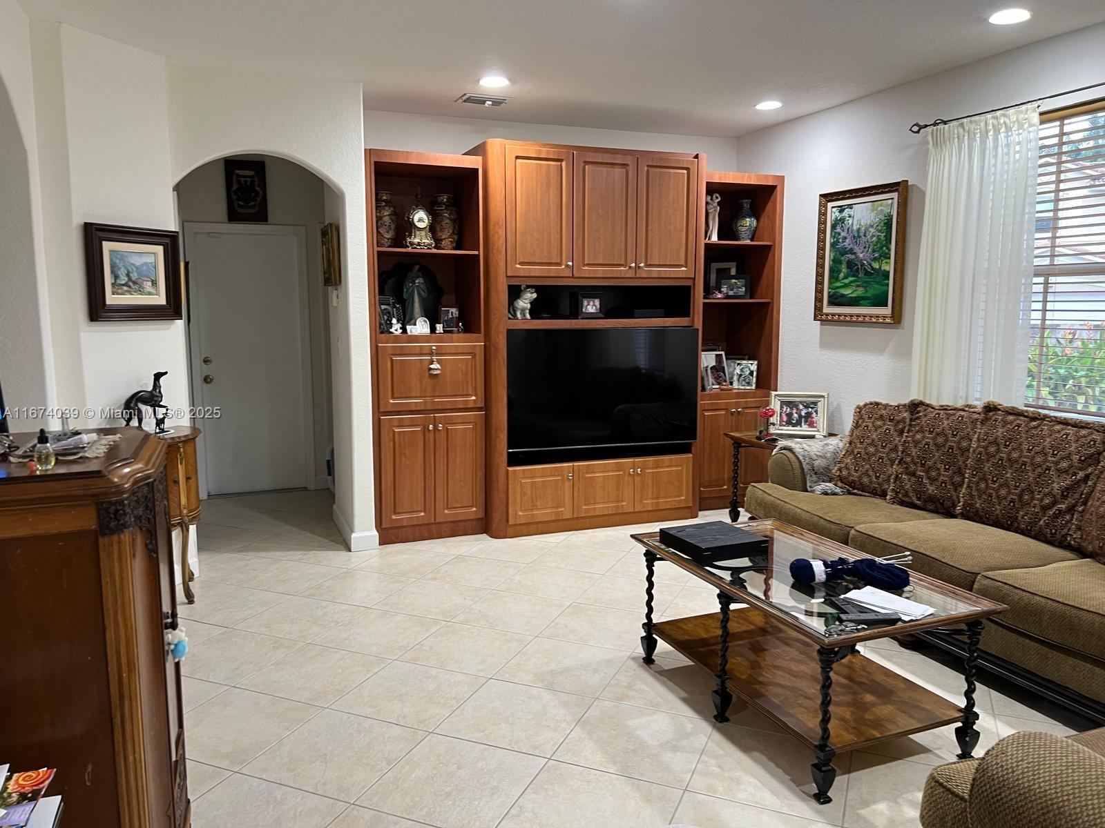 GOLDVUE ESTATES - Residential