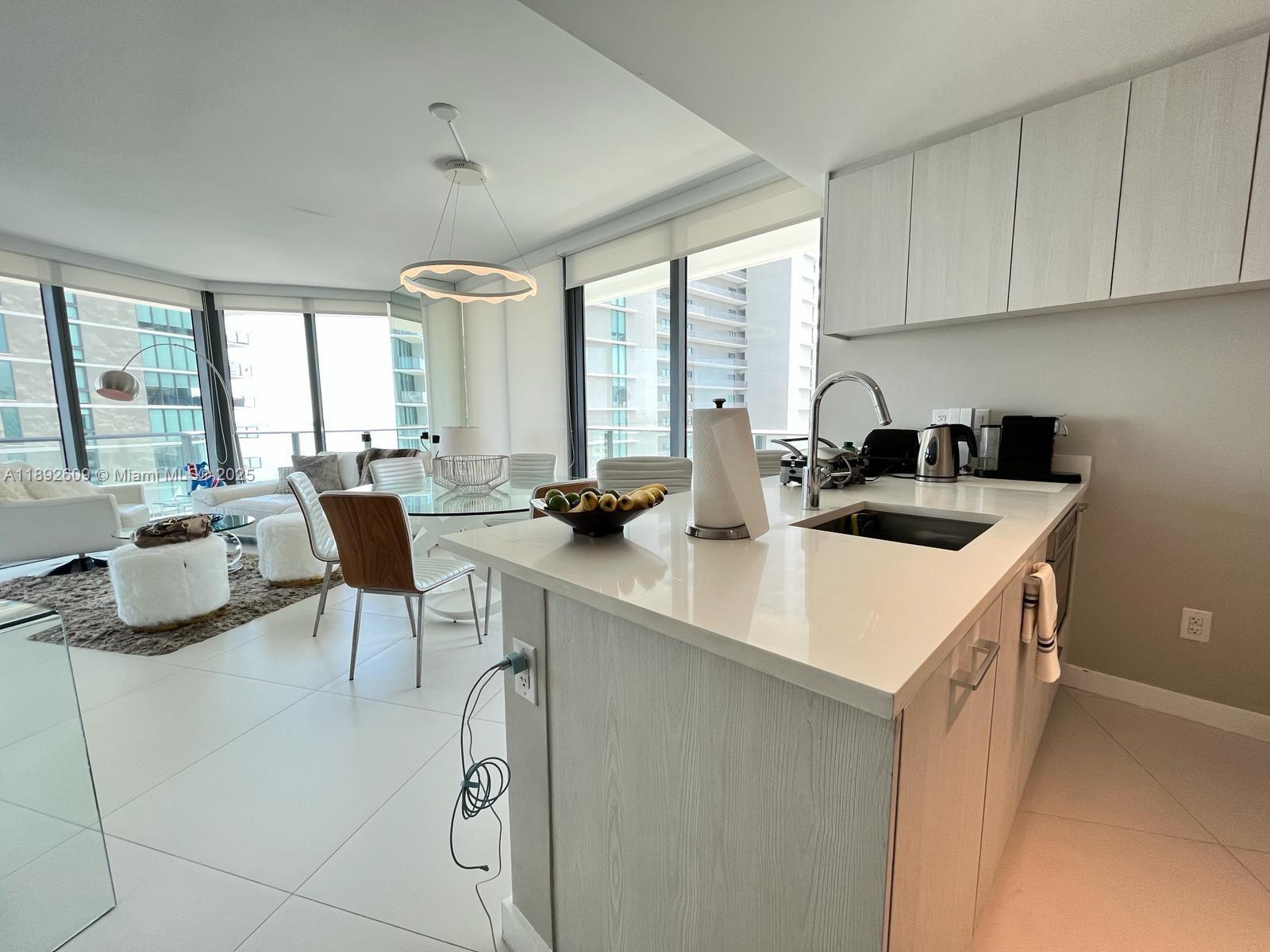PARAISO BAYVIEWS CONDO - Residential Lease