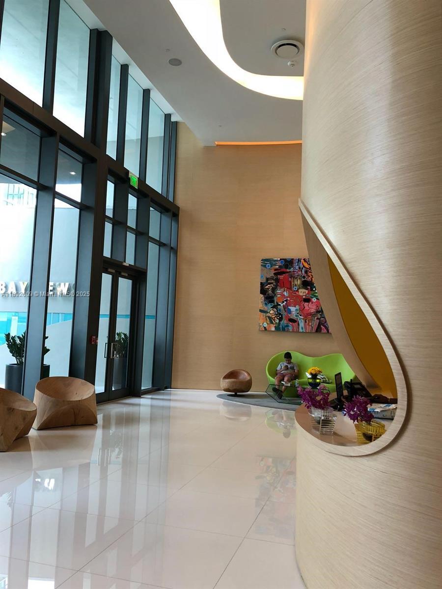 PARAISO BAYVIEWS CONDO - Residential Lease