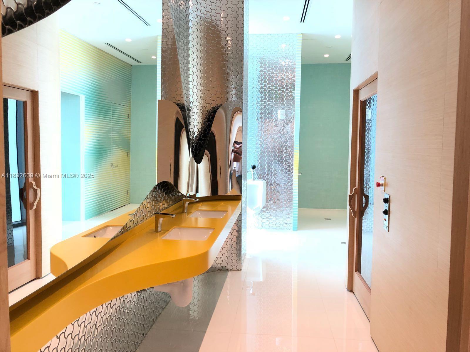 PARAISO BAYVIEWS CONDO - Residential Lease