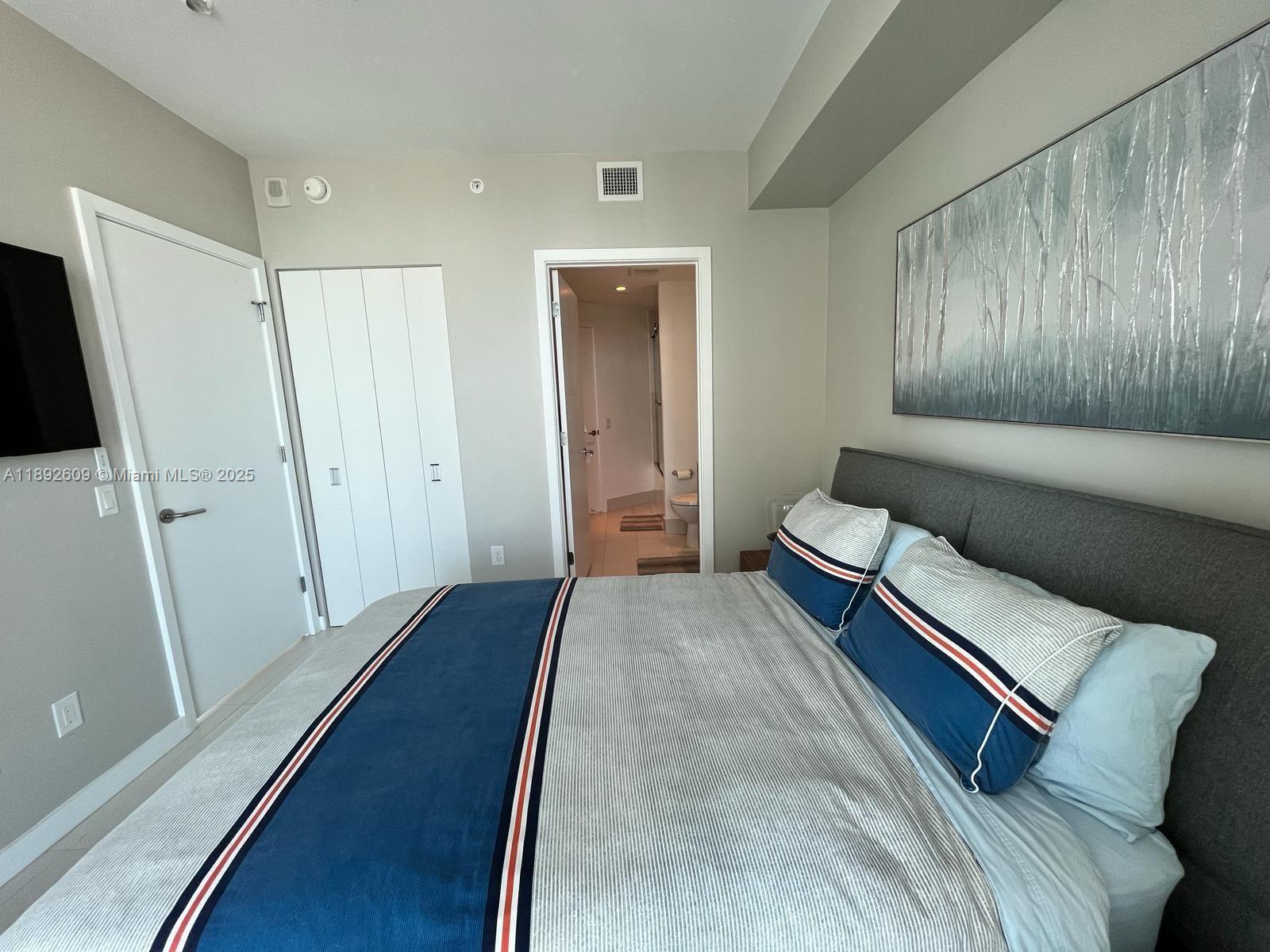 PARAISO BAYVIEWS CONDO - Residential Lease