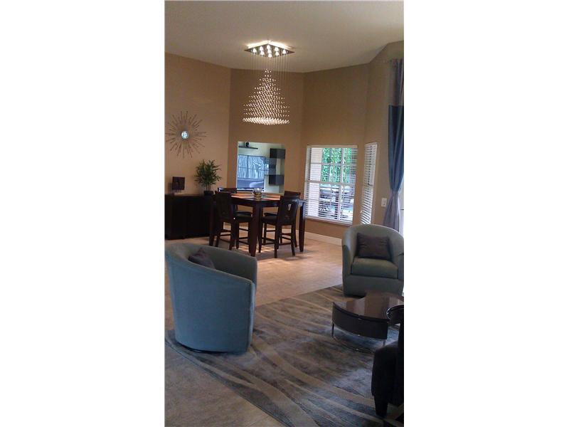 VERONA LAKE - Residential