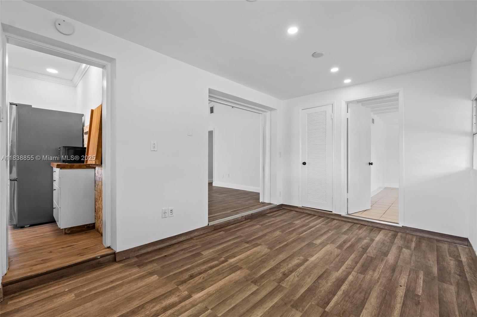 BISCAYNE KEY ESTATES - Residential