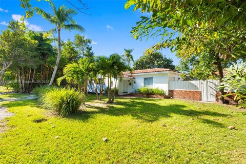 738 Fernwood Rd Key Biscayne FL 33149