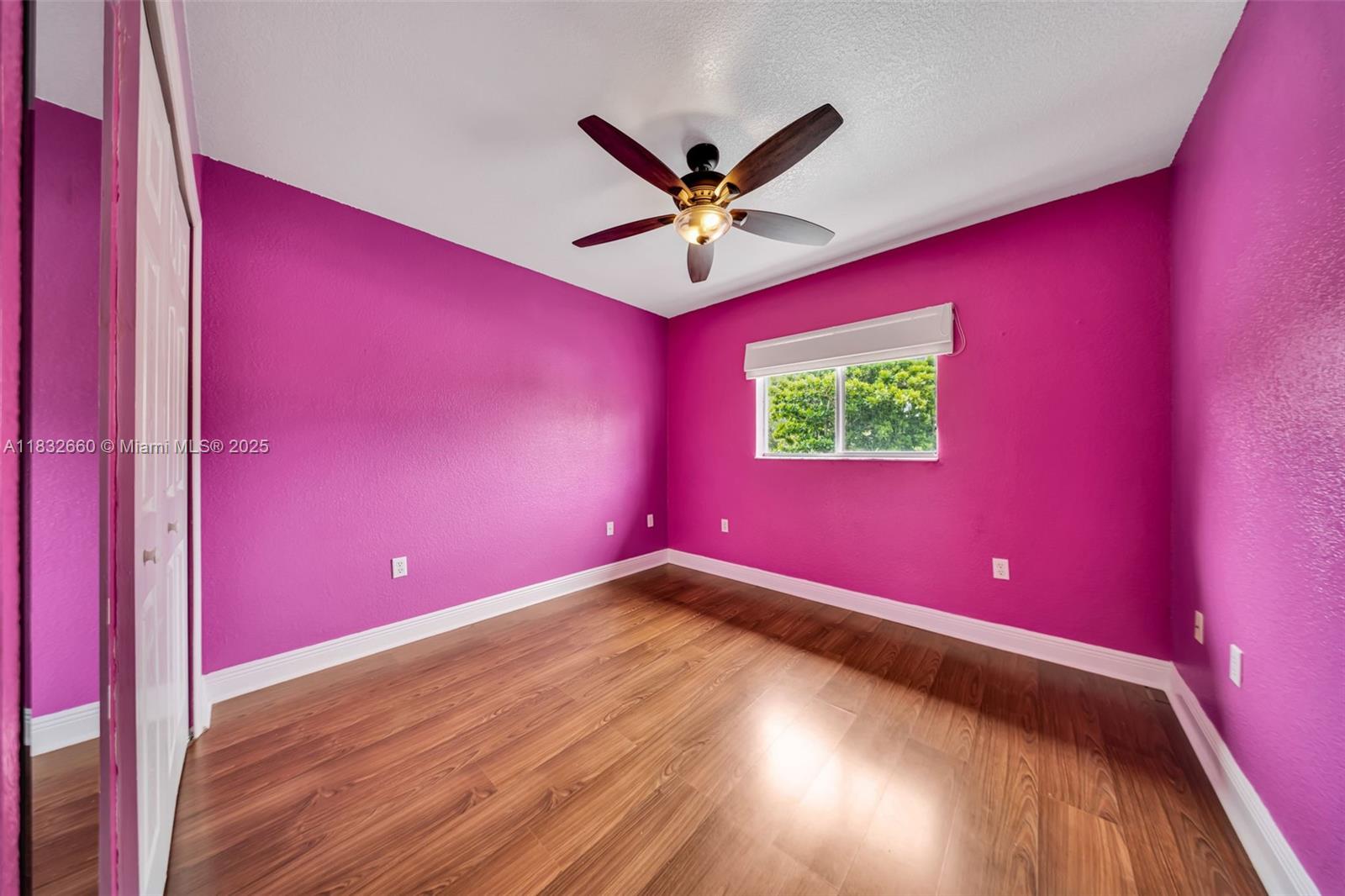 SOUTH BAY ESTATES - Residential