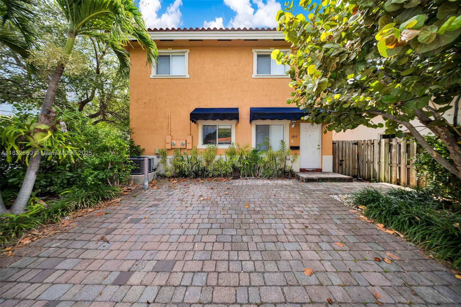 Bright and spacious 3-bed, 3-bath townhouse built in 2005, ideally located near Coconut Grove, Coral Gables & Brickell. Features open living areas, a full bath downstairs, and a large kitchen with stainless steel appliances and plenty of cabinet space—perfect for cooking and entertaining. Upstairs you'll find comfortable bedrooms and well-appointed bathrooms. Enjoy a newer A/C unit, blinds throughout, and a laundry area with extra storage. The small private patio is ideal for grilling or gardening. Includes two assigned parking spaces. Prime location with easy access to shops, dining & major roads.