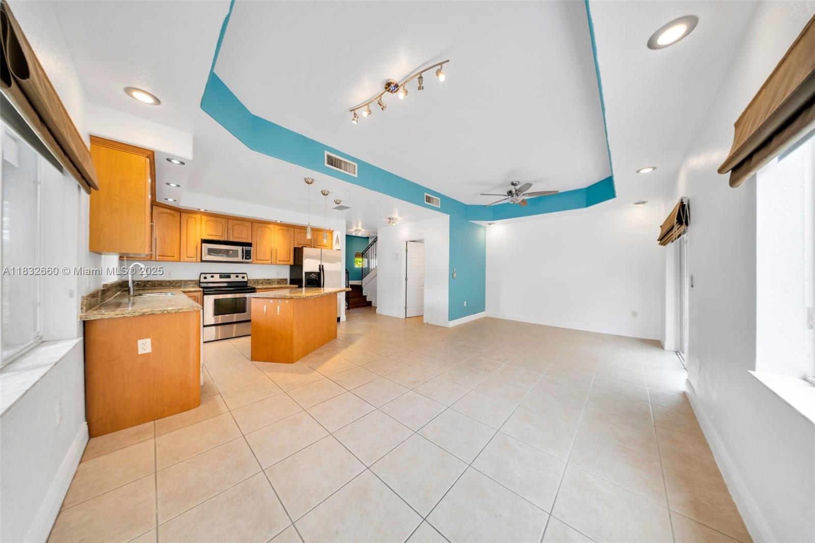 2814 SW 27th Street